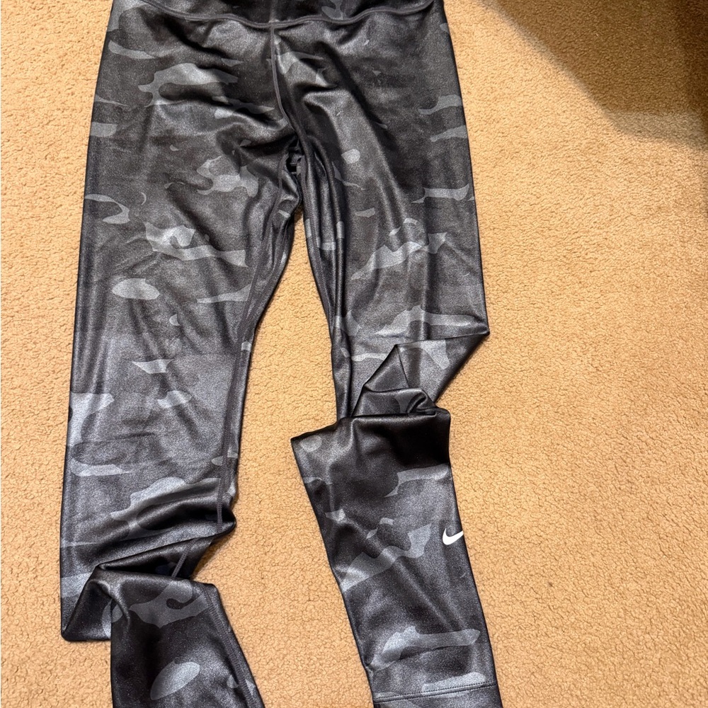 Nike Dark Gray Camo Athletic Leggings